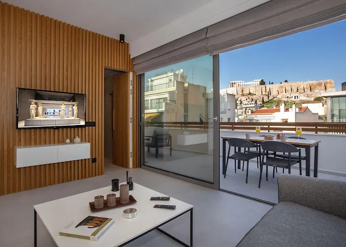 Acropolis Golden Suites By Ghh